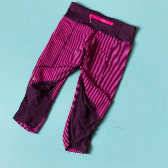 Lululemon Run For Your Life Raspberry Pink Stripe Cropped Athletic Leggings - Picture 8 of 10